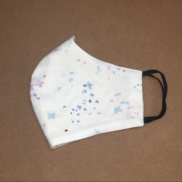 Butterflies! Kids' quality face mask - Picture 3 of 6
